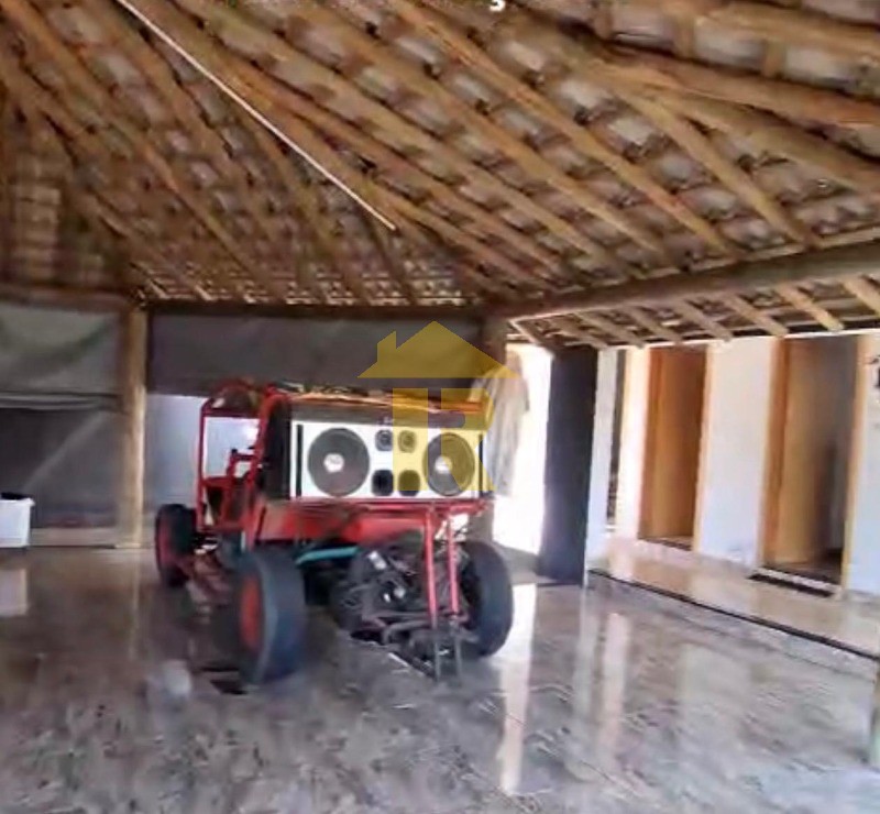 Casa de Condomínio com 4 quartos à venda, 251m² — foto 11 de 25