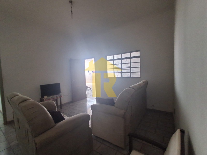Casa com 2 quartos à venda, 187m² — foto 23 de 40