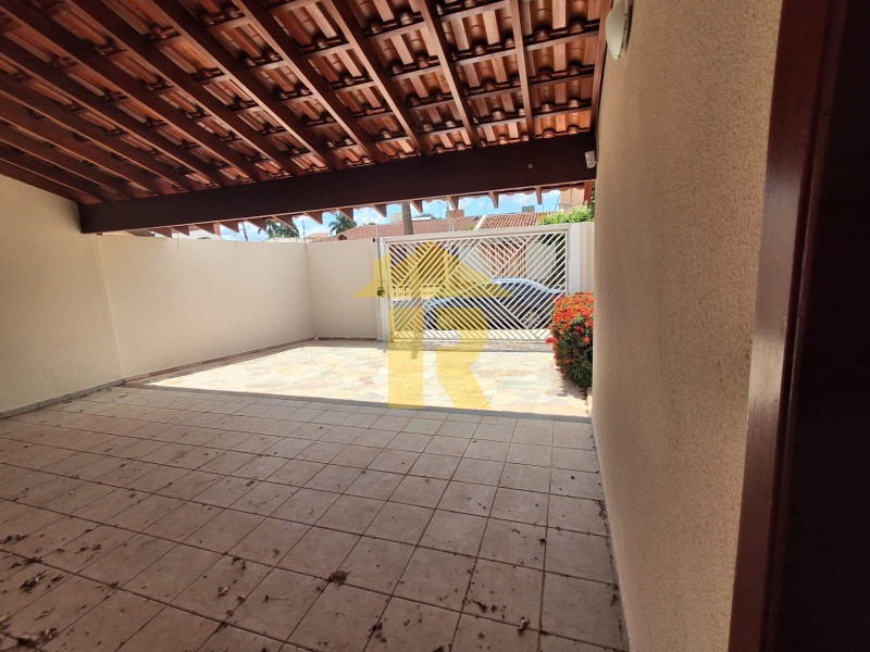 Casa com 4 quartos à venda, 340m² — foto 7 de 49