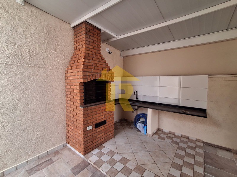 Casa com 4 quartos à venda, 340m² — foto 25 de 49