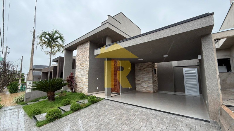 Casa de Condomínio com 3 quartos à venda, 170m² — foto 2 de 30