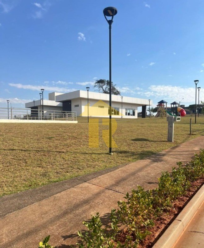 Terreno / Lote / Condomínio  à venda, 276m² — foto 13 de 22