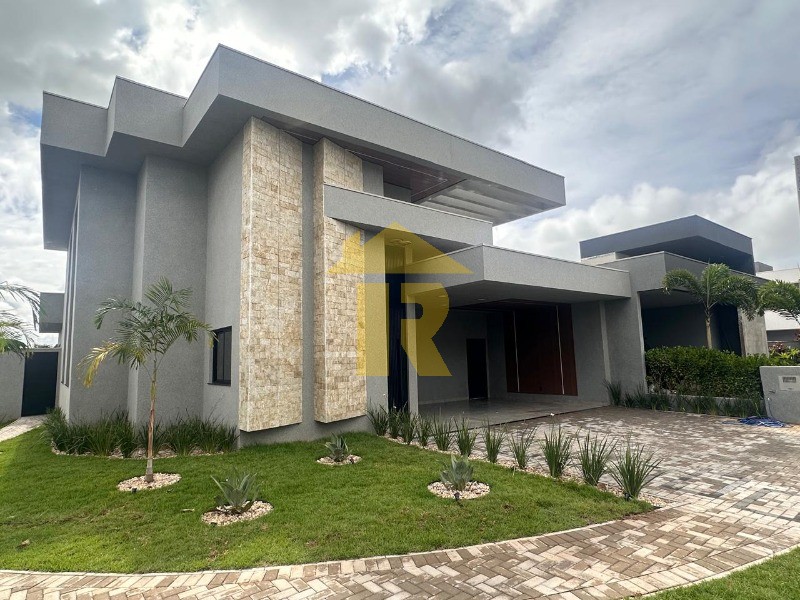 Casa de Condomínio com 3 quartos à venda, 240m² — foto 4 de 39