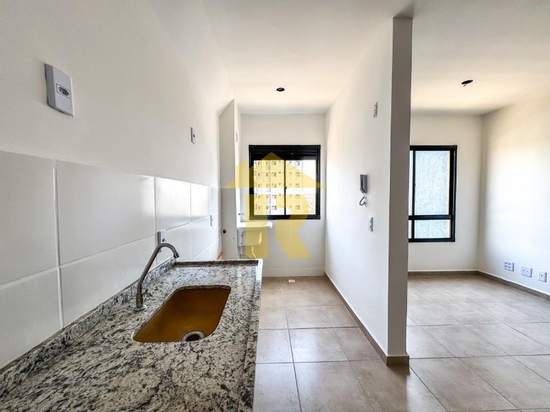 Apartamento com 2 quartos à venda, 47m² — foto 3 de 39