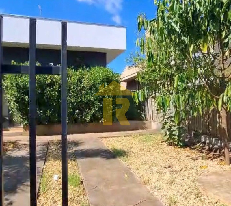 Casa de Condomínio com 4 quartos à venda, 251m² — foto 8 de 25