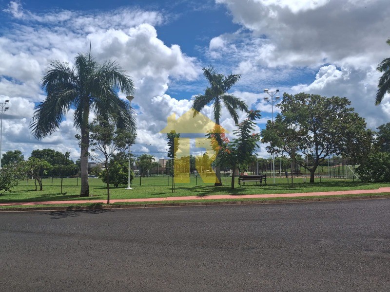 Casa de Condomínio com 3 quartos à venda e aluguel, 235m² — foto 48 de 48