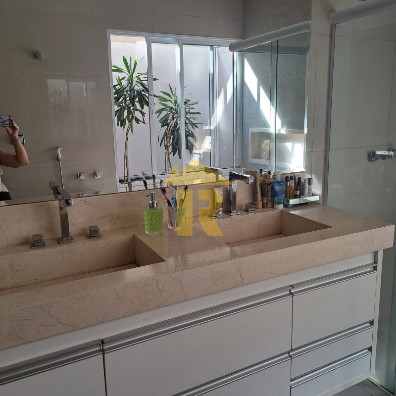 Casa de Condomínio com 3 quartos à venda, 170m² — foto 14 de 20