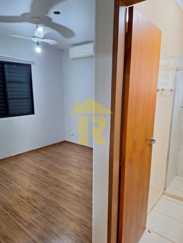 Casa de Condomínio com 3 quartos à venda, 140m² — foto 13 de 24