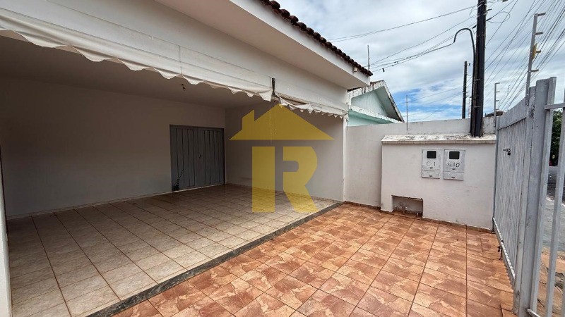 Casa com 3 quartos à venda, 240m² — foto 6 de 42