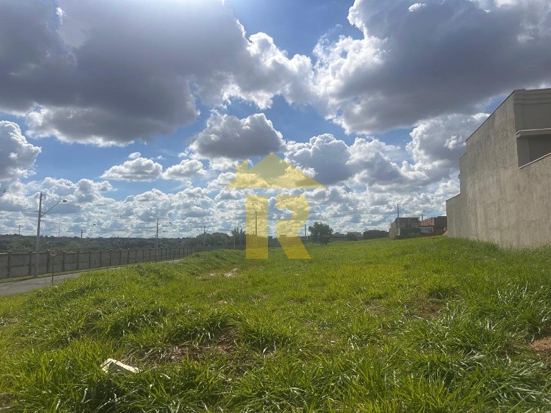 Terreno / Lote / Condomínio  à venda, 300m² — foto 14 de 27