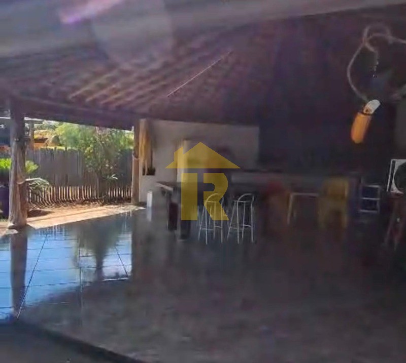 Casa de Condomínio com 4 quartos à venda, 251m² — foto 9 de 25