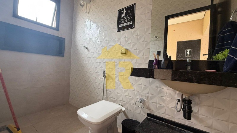 Casa com 2 quartos à venda, 170m² — foto 32 de 38
