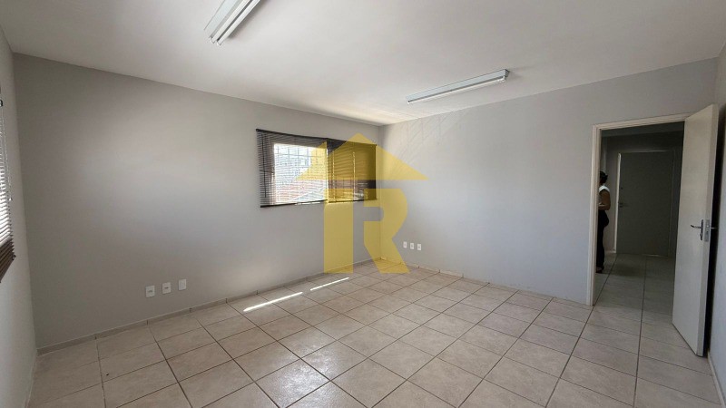 Conjunto Comercial / Sala  à venda, 60m² — foto 9 de 21