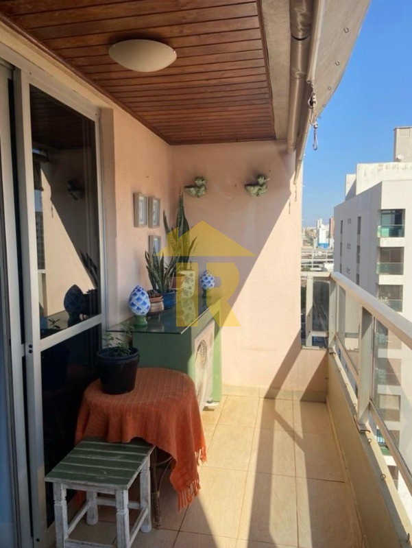 Apartamento com 3 quartos à venda, 175m² — foto 10 de 34