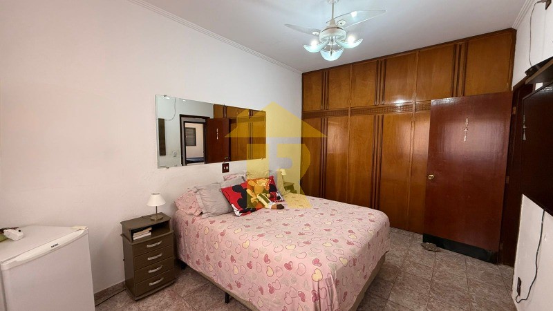 Casa com 3 quartos à venda, 172m² — foto 36 de 38