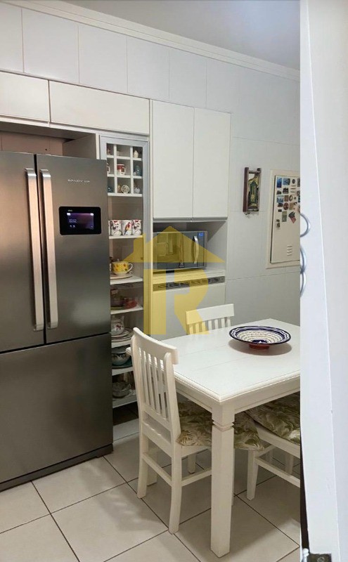 Apartamento com 3 quartos à venda, 175m² — foto 13 de 34