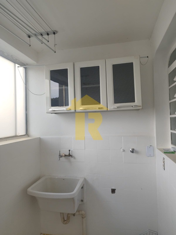 Apartamento com 2 quartos à venda, 75m² — foto 16 de 31