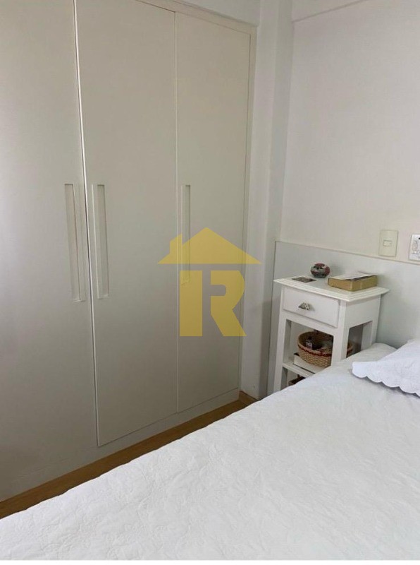 Apartamento com 3 quartos à venda, 175m² — foto 26 de 34