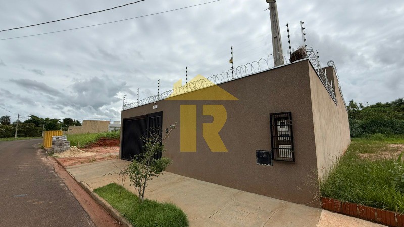 Casa com 2 quartos à venda, 170m² — foto 2 de 38