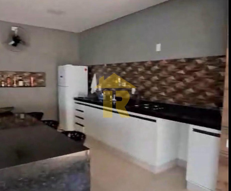 Casa de Condomínio com 4 quartos à venda, 251m² — foto 15 de 25