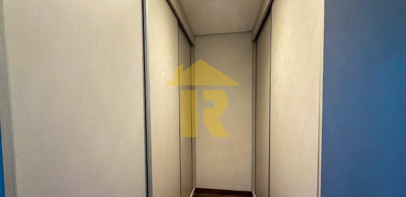 Casa de Condomínio com 4 quartos para aluguel, 318m² — foto 15 de 22
