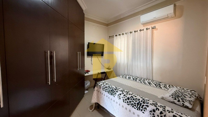 Casa de Condomínio com 3 quartos à venda, 300m² — foto 26 de 44