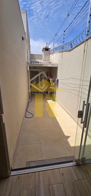 Casa com 3 quartos à venda, 150m² — foto 11 de 28