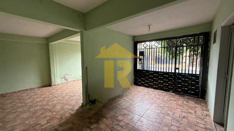 Casa com 3 quartos à venda, 200m² — foto 4 de 28