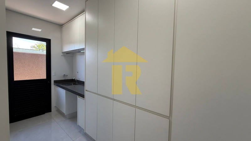 Casa de Condomínio com 4 quartos à venda, 310m² — foto 24 de 44