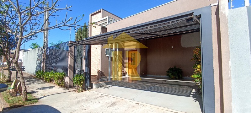 Casa com 2 quartos à venda, 100m² — foto 3 de 25