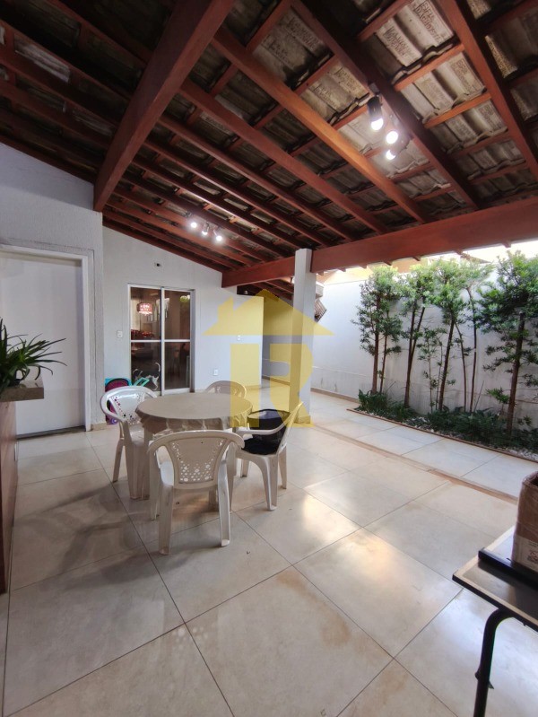 Casa de Condomínio com 3 quartos à venda, 140m² — foto 17 de 28