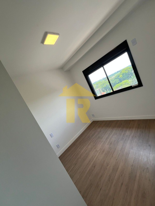 Apartamento com 3 quartos para aluguel, 92m² — foto 22 de 27