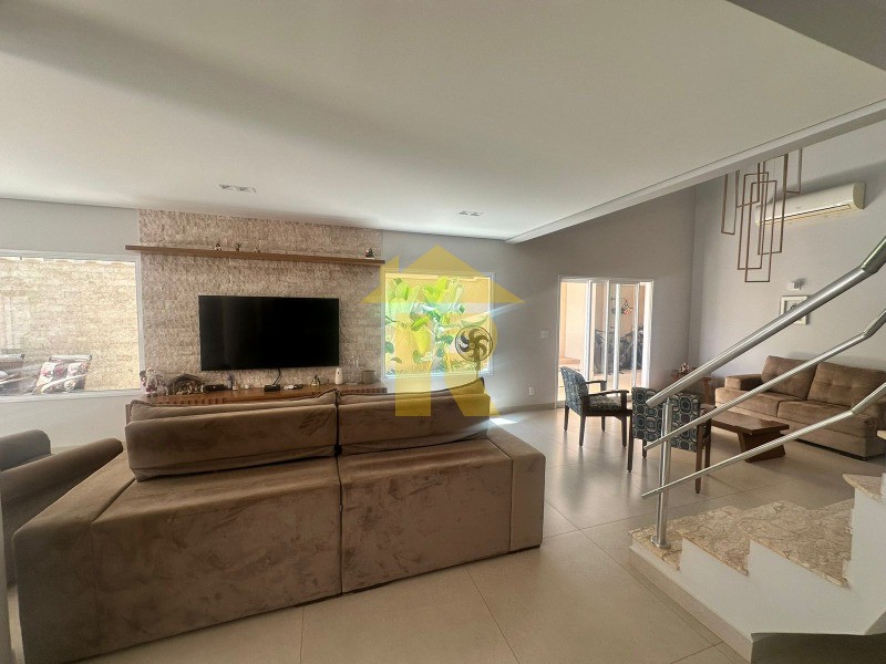 Casa de Condomínio com 3 quartos à venda, 240m² — foto 10 de 39