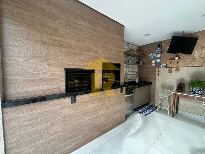 Casa de Condomínio com 3 quartos à venda, 220m² — foto 22 de 48