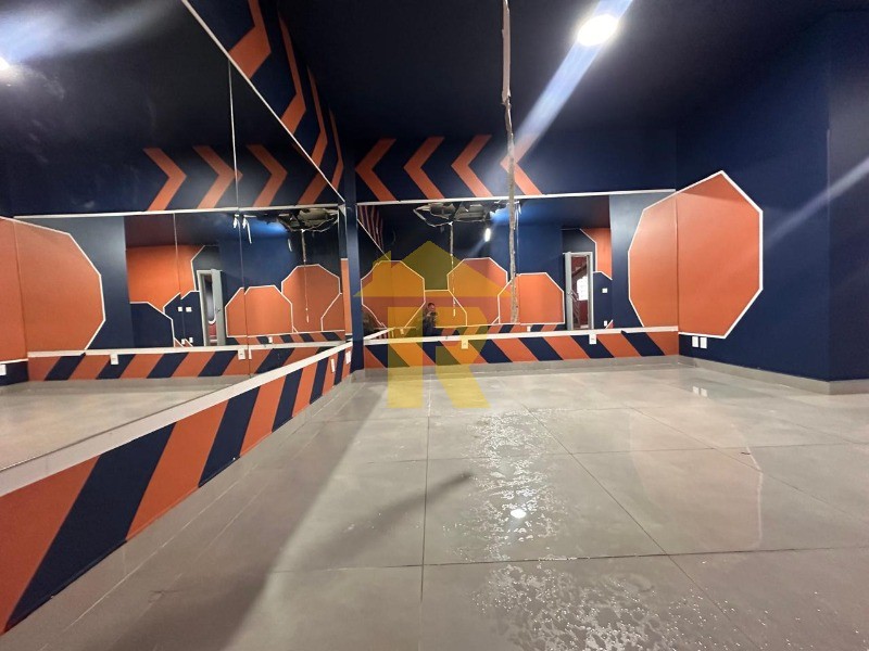 Conjunto Comercial / Sala  para aluguel, 349m² — foto 6 de 38