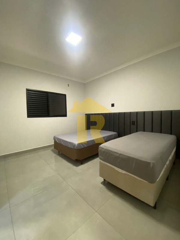 Casa de Condomínio com 4 quartos à venda, 400m² — foto 16 de 31