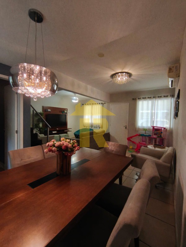 Casa de Condomínio com 3 quartos à venda, 140m² — foto 8 de 28