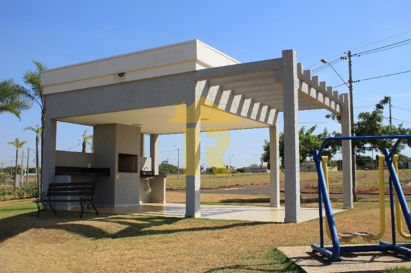 Terreno / Lote / Condomínio  à venda, 225m² — foto 12 de 27