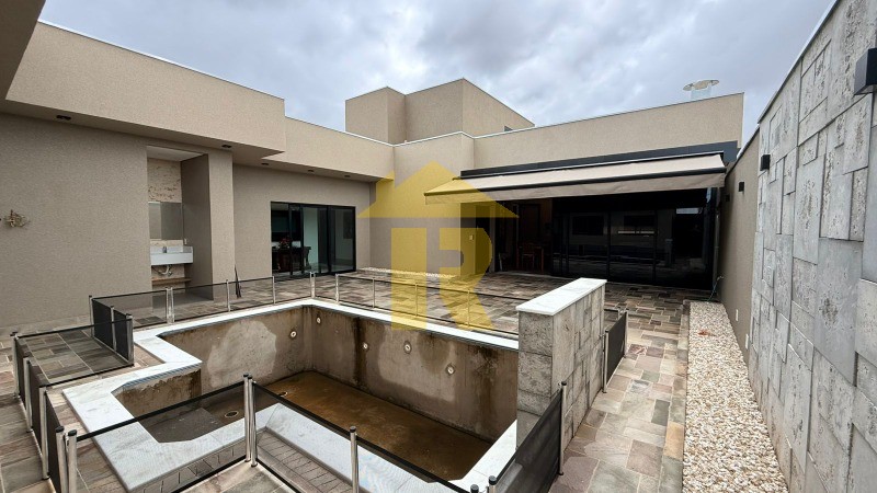 Casa com 3 quartos à venda, 471m² — foto 37 de 68