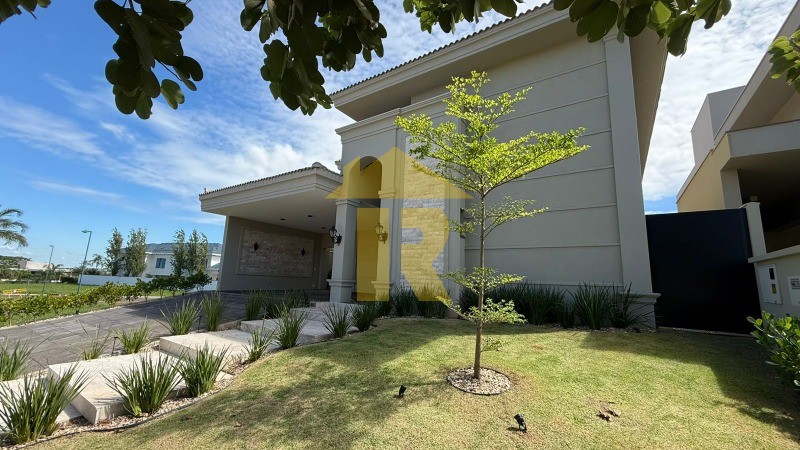 Casa de Condomínio com 4 quartos à venda, 305m² — foto 4 de 31