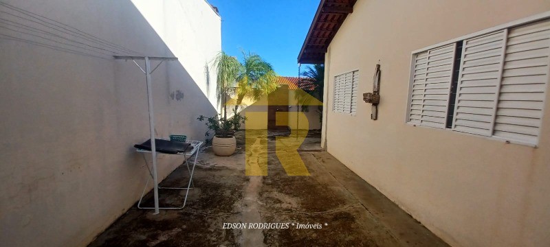 Casa com 3 quartos à venda, 80m² — foto 20 de 34