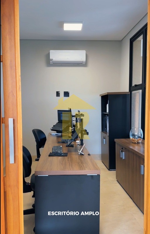 Casa de Condomínio com 3 quartos à venda, 240m² — foto 9 de 32