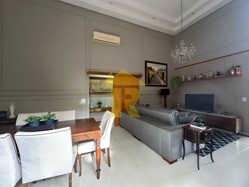 Casa de Condomínio com 3 quartos à venda, 220m² — foto 9 de 48