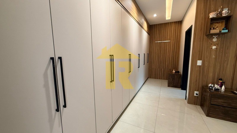 Casa com 3 quartos à venda, 471m² — foto 64 de 68