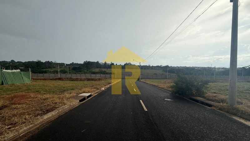 Terreno / Lote / Condomínio  à venda, 300m² — foto 4 de 22
