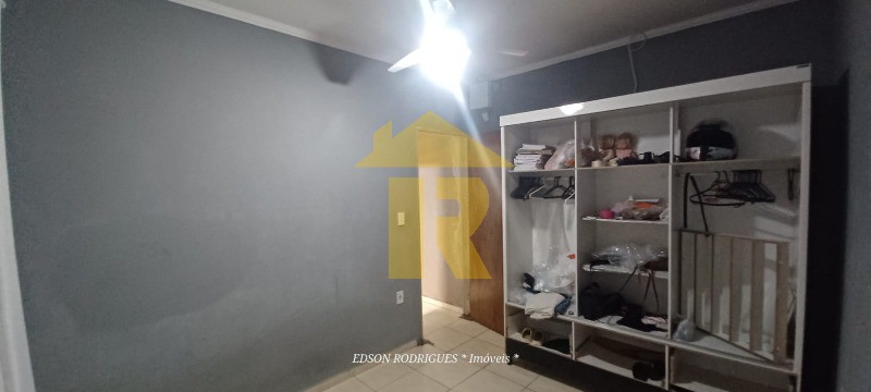 Casa com 3 quartos à venda, 80m² — foto 27 de 34