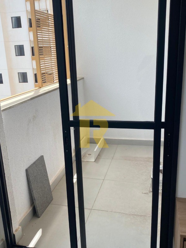 Apartamento com 2 quartos para aluguel, 57m² — foto 3 de 33