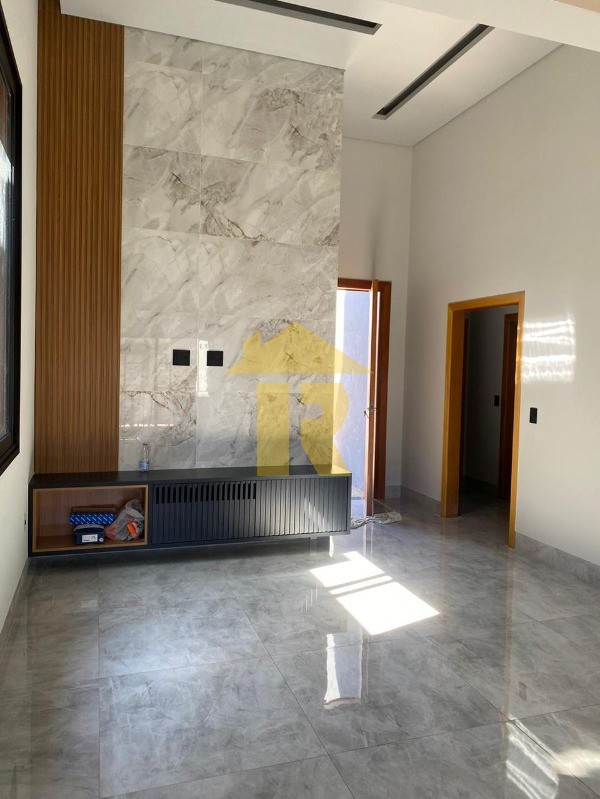 Casa de Condomínio com 3 quartos à venda, 127m² — foto 3 de 20