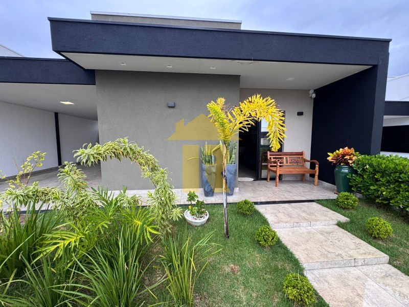 Casa de Condomínio com 3 quartos à venda, 145m² — foto 1 de 27
