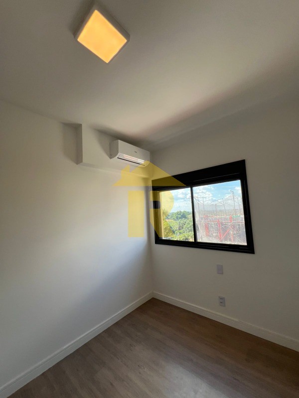 Apartamento com 3 quartos para aluguel, 92m² — foto 14 de 27